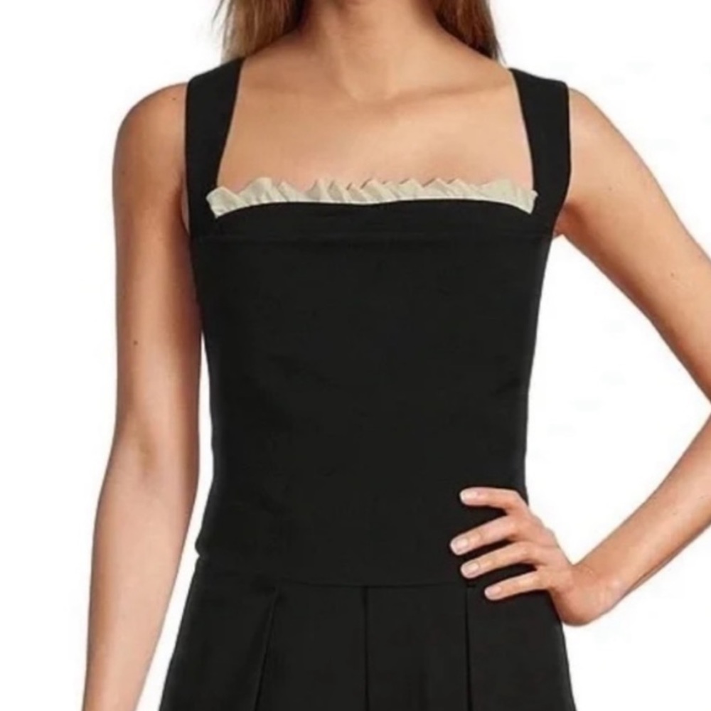 Antonio Melani
x Courtney Grow Anais Sleeveless Ruffle Trim Square Neck Crop Top